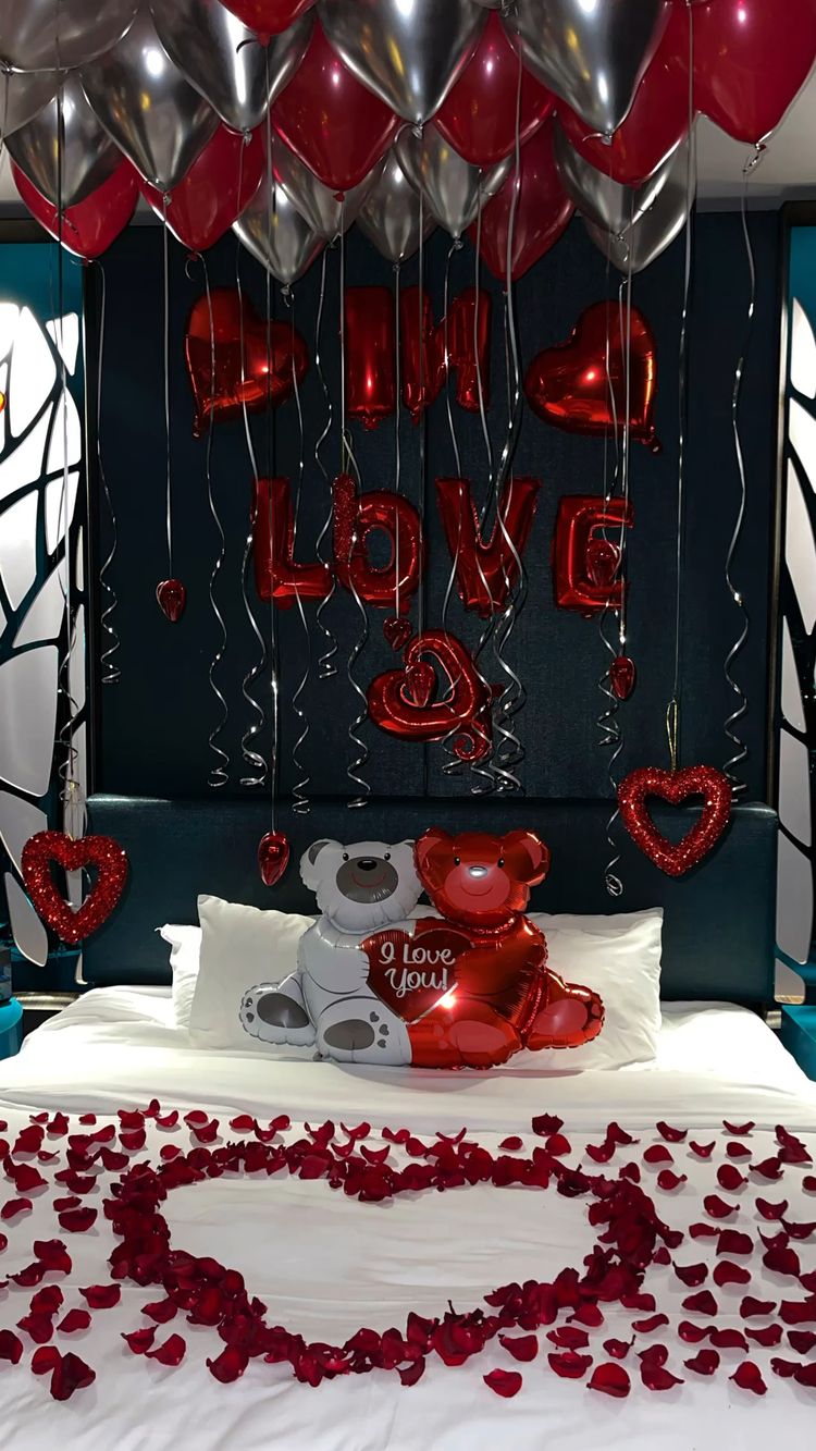 romanticturndown (1)